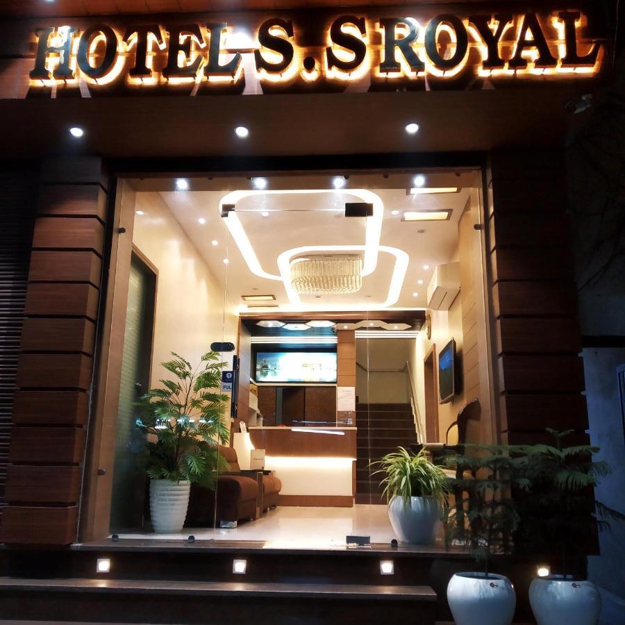 Hotel S.S Royal Amritsar Exterior photo