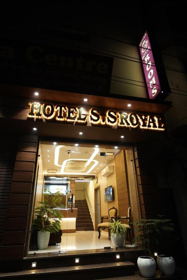 Hotel S.S Royal Amritsar Exterior photo